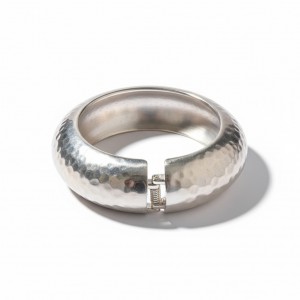 Ασημί βραχιόλι