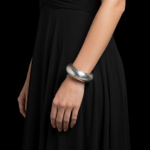 Ασημί βραχιόλι