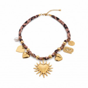 Κολιέ  με μενταγιόν ήλιος και φυλαχτά