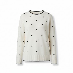Μπλούζα πλεχτή  με  κέντημα μαύρο πουά