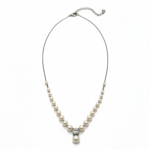Κολιέ  με  πέρλες σε αλυσίδα